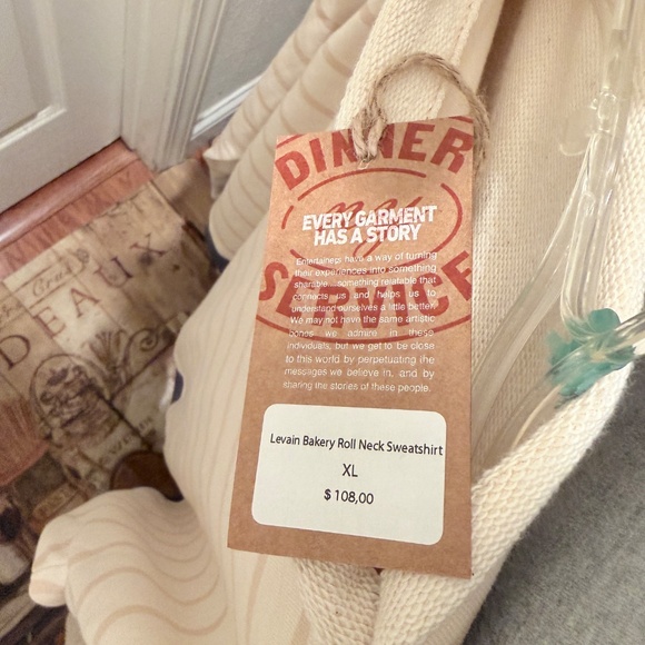 Levain Bakery "Mmm... Carbs" Roll Neck Sweatshirt - NwT Size XL - Picture 3 of 7